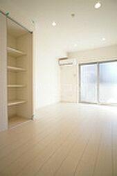 東急東横線 新丸子駅 徒歩11分の賃貸アパート 2階1Kのリビング/ダイニング