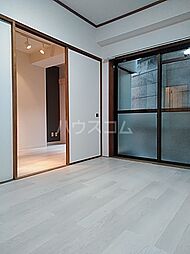 東急田園都市線 三軒茶屋駅 徒歩12分の賃貸マンション 1階2Kのリビング/ダイニング