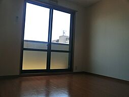 愛知高速東部丘陵線 杁ヶ池公園駅 徒歩20分の賃貸アパート 2階1Kのリビング/ダイニング