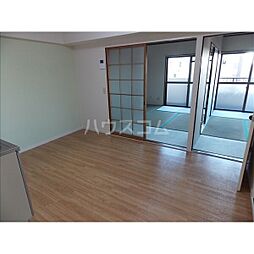 愛知高速東部丘陵線 杁ヶ池公園駅 徒歩10分の賃貸マンション 4階4DKのリビング/ダイニング