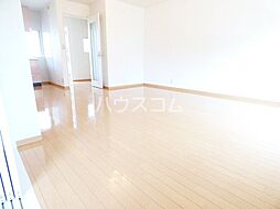 パールハイム 201 2階1LDKのリビング/ダイニング