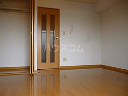 ドルフIII 411 4階1Kのリビング/ダイニング