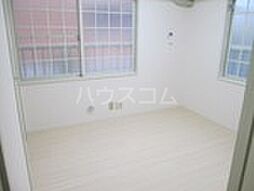 グリーンハイツII 203 2階2Kのリビング/ダイニング