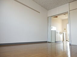 ビューラー小手指 305 3階1Kのリビング/ダイニング