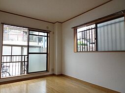 ヴィラージュ南行徳 202 2階2DKのリビング/ダイニング