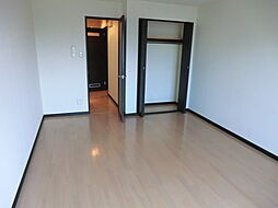 金太郎ヒルズ18 4階1Kのリビング/ダイニング