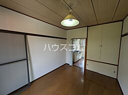 エンジェルハイツ 203 2階1Kのリビング/ダイニング