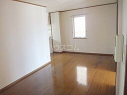 アヴニールＢ 103 1階2LDKのリビング/ダイニング