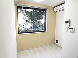 リージェンシー上板橋 102 1階ワンルームのリビング/ダイニング