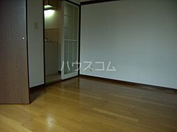 リード・セイフウ 2階1Kのリビング/ダイニング