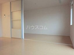 リュ トレビアン 202 2階2LDKのリビング/ダイニング