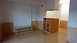 ガーデンヒルズ　Ａ 2階ワンルームのリビング/ダイニング