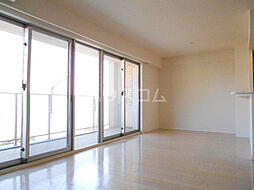 名古屋市営東山線 東山公園駅 徒歩5分の賃貸マンション 4階3LDKのリビング/ダイニング