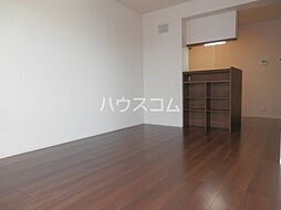 プライムフラット 303