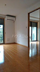 小田急小田原線 鶴川駅 バス6分 団地南下車 徒歩3分の賃貸アパート 1階1LDKのリビング/ダイニング