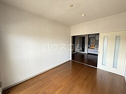 ルネッサンス小手指III 202 2階3DKのリビング/ダイニング