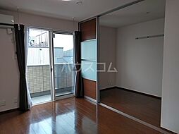 ヴィーブル草薙 101 1階1LDKのリビング/ダイニング