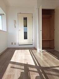 ジョイフル座間 401 4階1Kのリビング/ダイニング