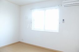 メゾンドリカムV 1階1LDKのリビング/ダイニング