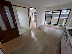 セーヌ東岸和田 302