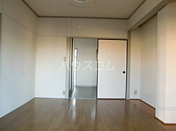 市村マンション 203