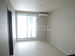 ＯＵＲＳ 104 1階1LDKのリビング/ダイニング