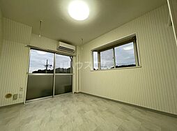 グランデュール 208 2階1Kのリビング/ダイニング