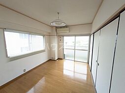 ヴィラまえばし 502 5階3LDKのリビング/ダイニング