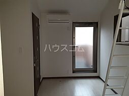 アマーレヴィスタ 302 3階ワンルームのリビング/ダイニング