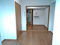 東京メトロ千代田線 北綾瀬駅 徒歩8分の賃貸マンション 4階2Kのリビング/ダイニング