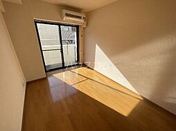 ヴォーグ元住吉 602 6階ワンルームのリビング/ダイニング