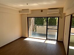 東急池上線 雪が谷大塚駅 徒歩3分の賃貸マンション 4階3LDKのリビング/ダイニング