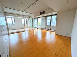 東急東横線 都立大学駅 徒歩8分の賃貸マンション 6階2LDKのリビング/ダイニング