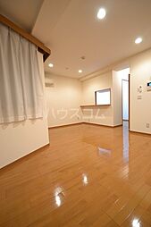 東急田園都市線 三軒茶屋駅 徒歩14分の賃貸マンション 2階1LDKのリビング/ダイニング