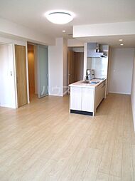 セントラルレジデンス 805 8階2LDKのリビング/ダイニング