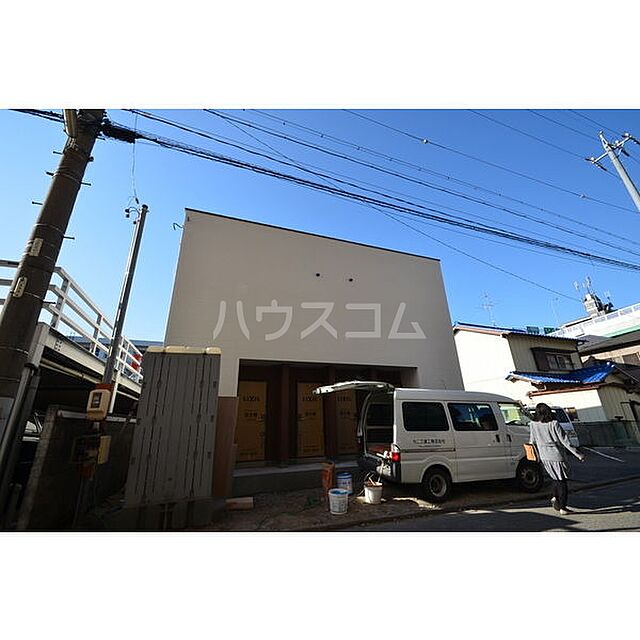 5 / 11