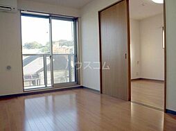 東急東横線 大倉山駅 徒歩12分の賃貸マンション 1階2LDKのリビング/ダイニング