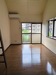 グランシャリオ 2階1Kのリビング/ダイニング