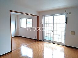 ルミエール B-2 2階2LDKのリビング/ダイニング