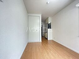 キャピタル中川Ｂ 201 2階ワンルームのリビング/ダイニング