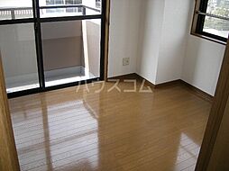 ＷＩＳＴＥＲＩＡ社台Ｌ．Ｈ 3-B 3階2LDKのリビング/ダイニング