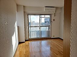 エミーナヒルズ 4階1Kのリビング/ダイニング