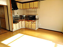 三の丸ロイヤルコーポ 205 2階2DKのリビング/ダイニング