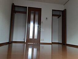 シャルム三の丸 4階1Kのリビング/ダイニング