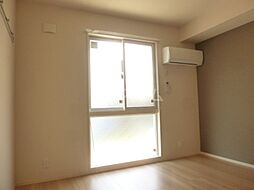 JR総武線 市川駅 徒歩27分の賃貸アパート 1階2LDKのリビング/ダイニング