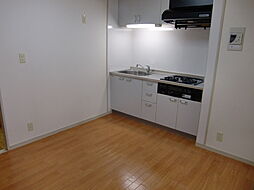 シャトーサンハイム 4階3DKのリビング/ダイニング