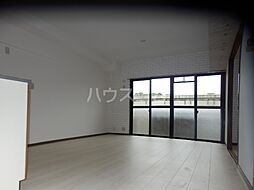 名古屋市営東山線 星ヶ丘駅 バス17分 牧の原下車 徒歩7分の賃貸マンション 5階3LDKのリビング/ダイニング