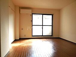 メゾンフローラ市川 205 2階1Kのリビング/ダイニング