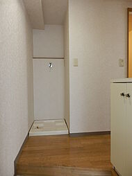 ロイヤルローズ 112 1階1Kのリビング/ダイニング