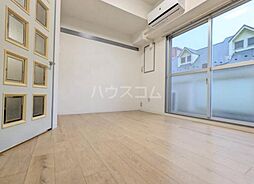 京王線 国領駅 徒歩2分の賃貸マンション 2階ワンルームのリビング/ダイニング